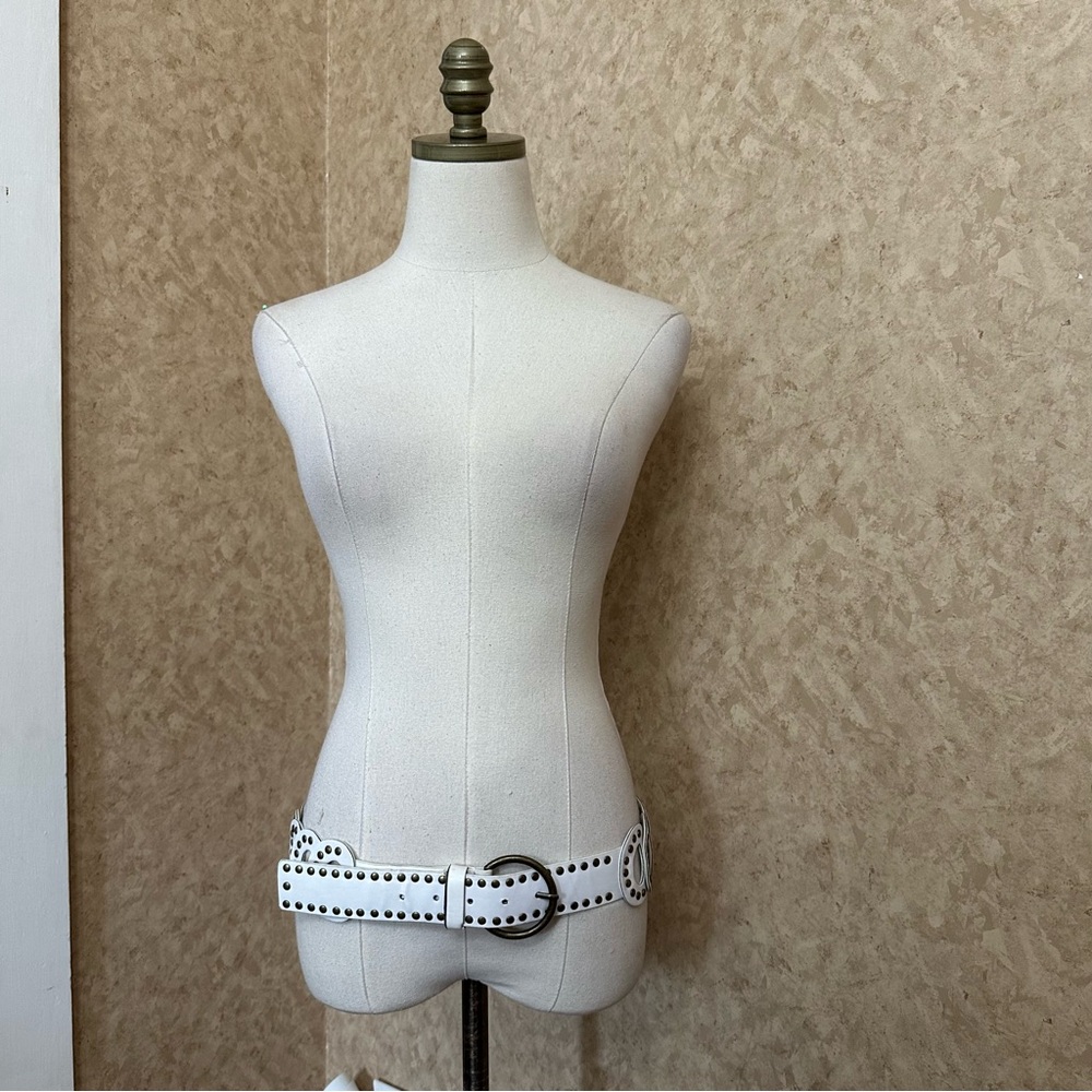 VTG 80s 90s White Studded Belt